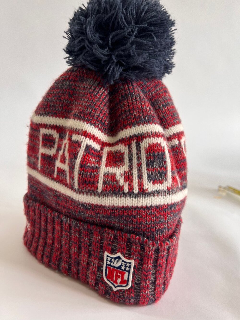 New England Patriots New Era NFL Pom Knit Beanie Heather Red Navy Fleece Lined
